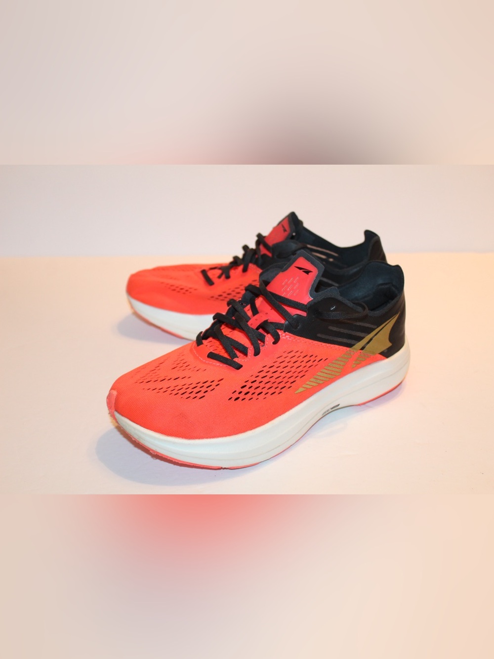 Altra Vanish Carbon Women’s Shoes Size 9.5